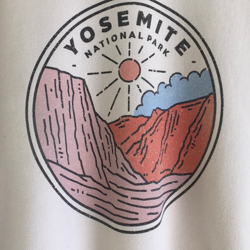 GILDAN/“YOSEMITE NATIONAL PARK” SWEATSHIRT - Picture 3 of 6